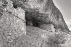 Hermit cave (ca. 11th century) near Kastraki  