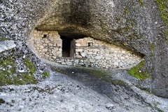 Another hermit cave  