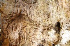 Flowstone, Carlsbad Caverns