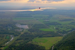 Ultraciel (Quebec) heads into the sunset